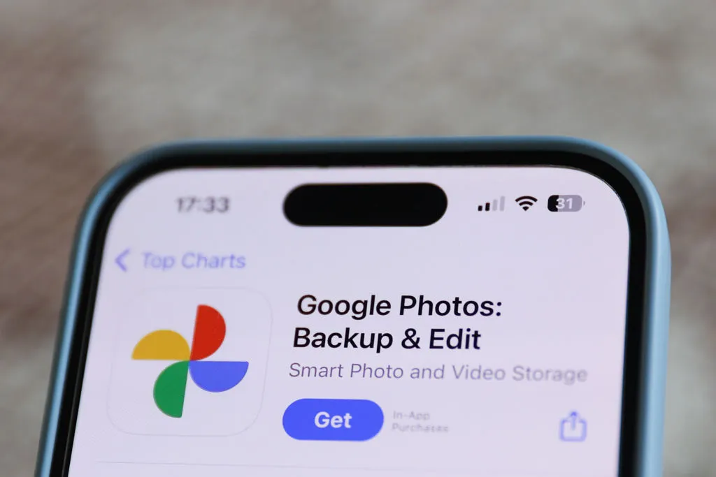 谷歌回应用户投诉：Photos新增AI‘Ask Photos’搜索切换选项