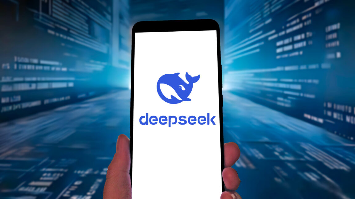 应对美国出口管制，中国DeepSeek自研芯片计划曝光