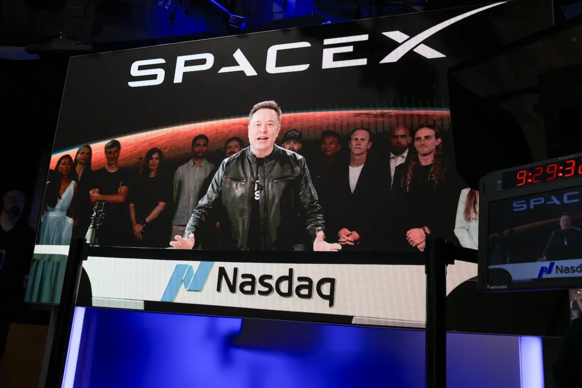 SpaceX股价跌破135美元IPO发行价，星舰发射在即