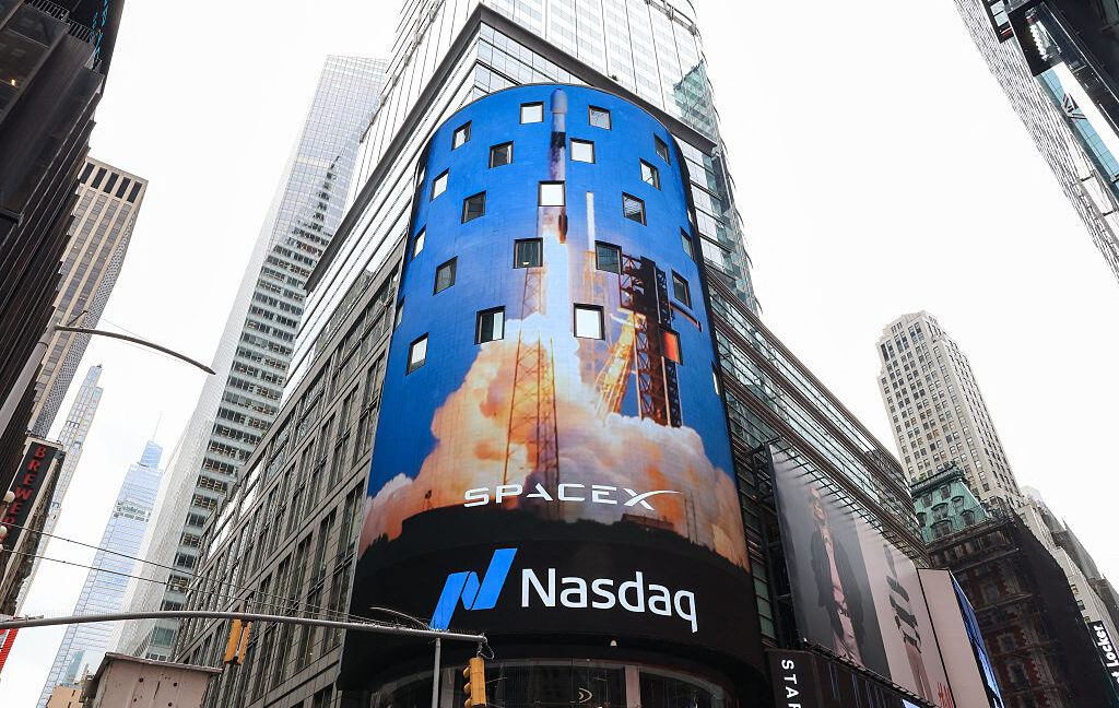 SpaceX首份财报吓坏投资者，股价盘前大跌