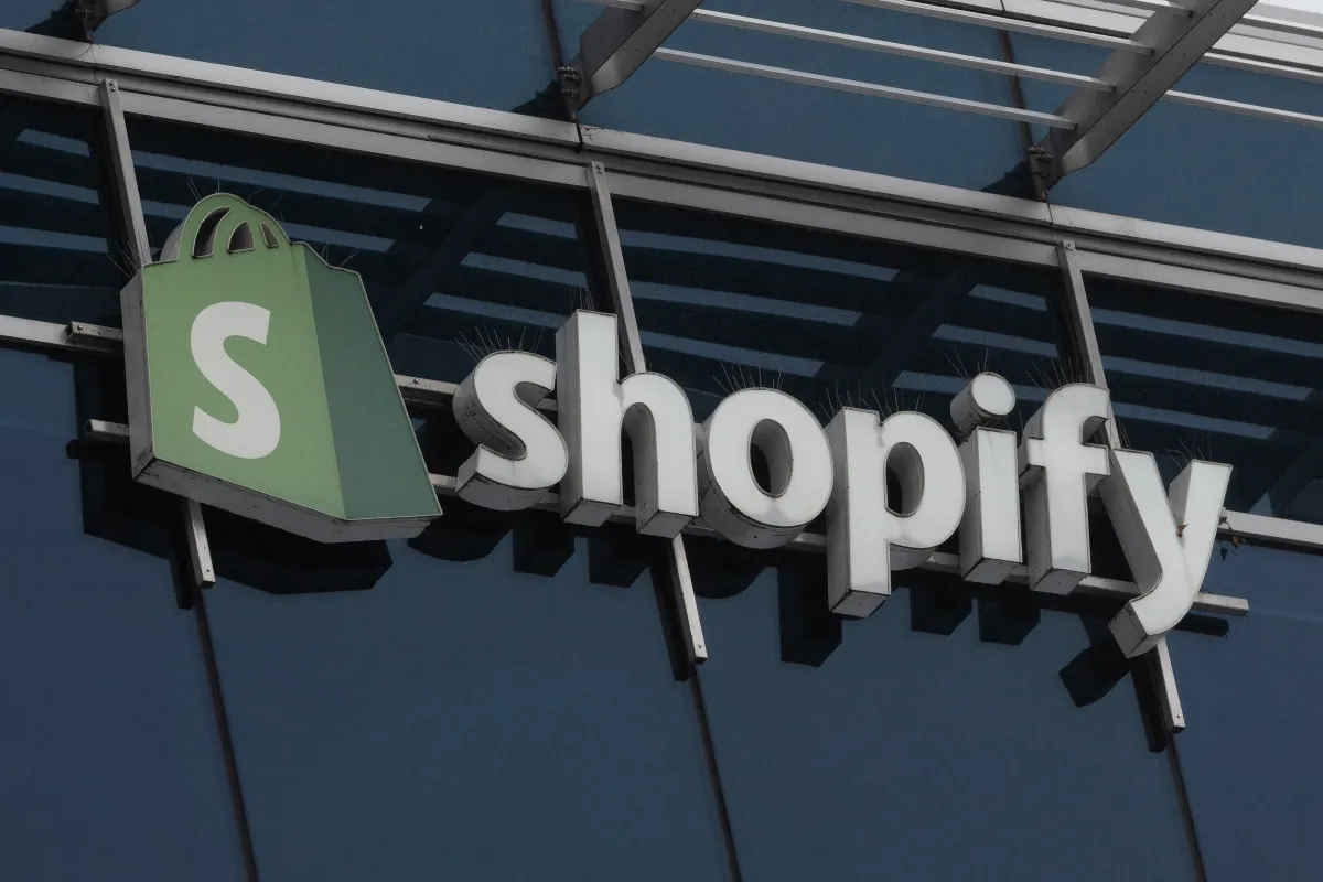 Shopify向浏览器AI代理开放结账流程