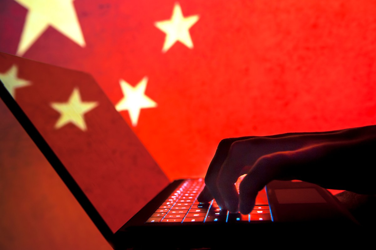 IT巨头被攻破：AI黑客窥探数千家企业