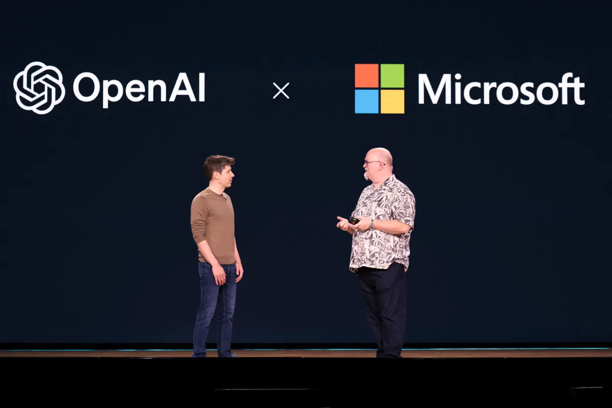 微软单季从 OpenAI 入账 100 亿美元，深度绑定再引关注