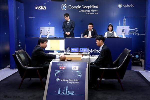 AlphaGo vs 李世石：人类智慧第一次被AI正面击败-赢政天下